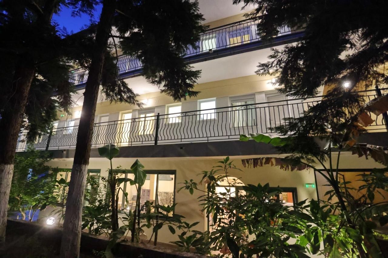 Spanos Apartments Anna'S Lodge Polychrono Luaran gambar